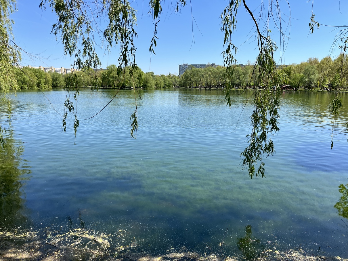 Wide panoramic view of Lake Titan in IOR Park, Bucharest